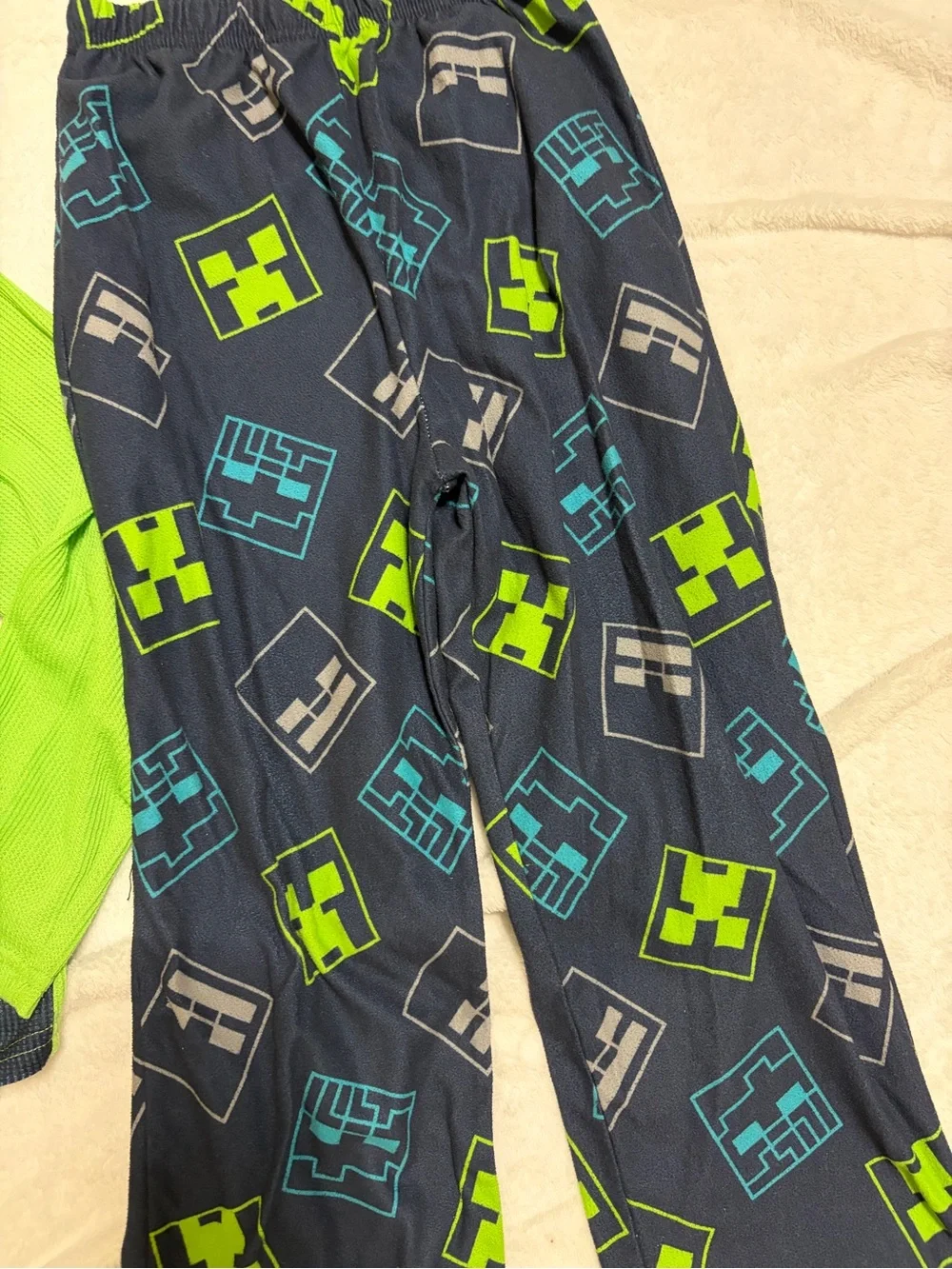Kids' Green & Navy Pajama Set